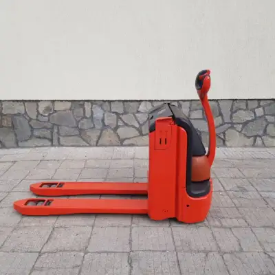 Електрическа палетна количка Linde T16 – 1600 кг, 200 мм